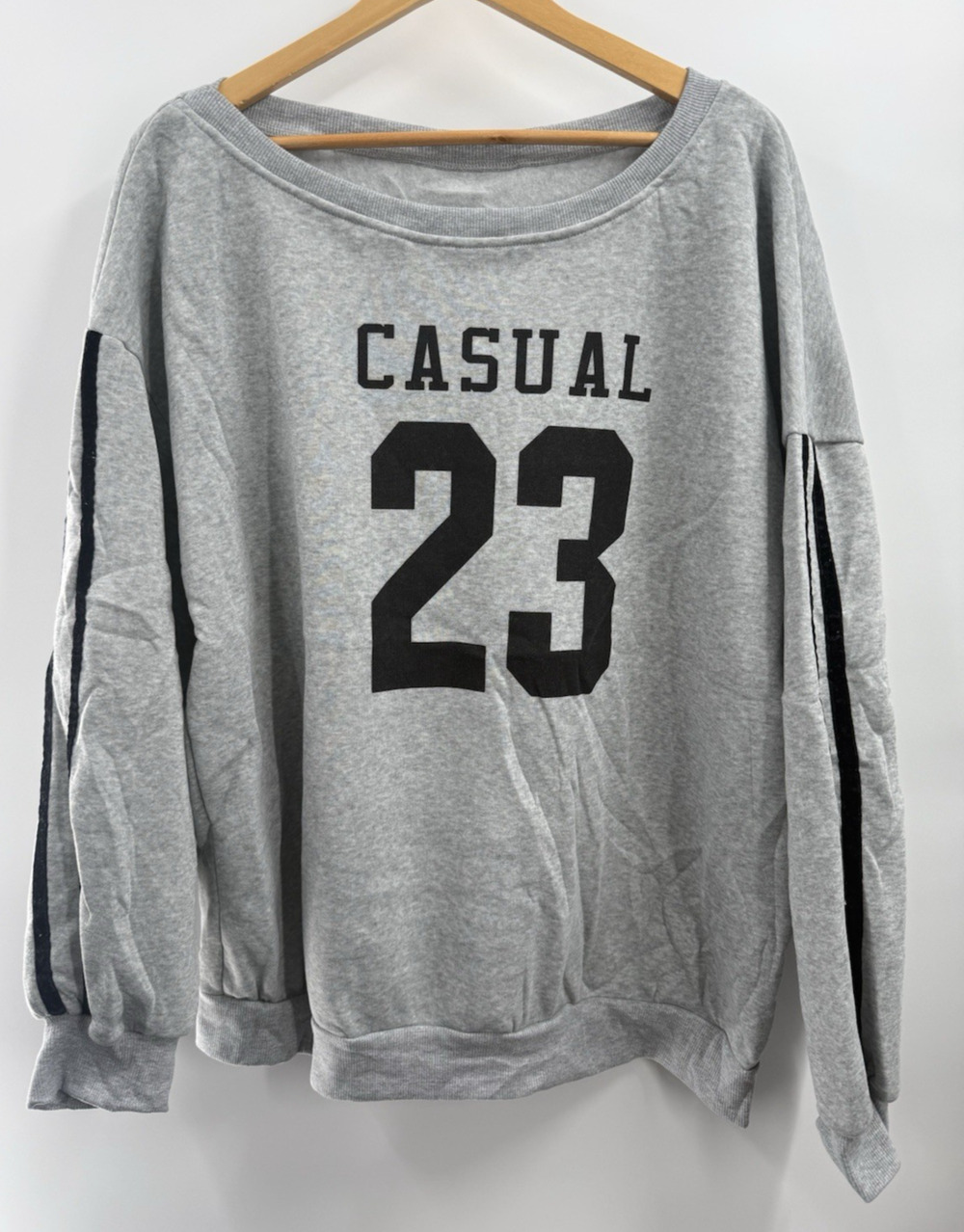 Women’s Casual 23 Gray Oversized Sweatshirt Long sleeve Size XL NWOT *READ